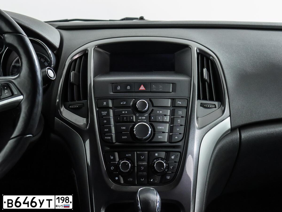 Фото автомобиля OPEL ASTRA, 2012 — госномер Н403РН178. Цвет: СЕРЫЙ МЕТАЛЛИК