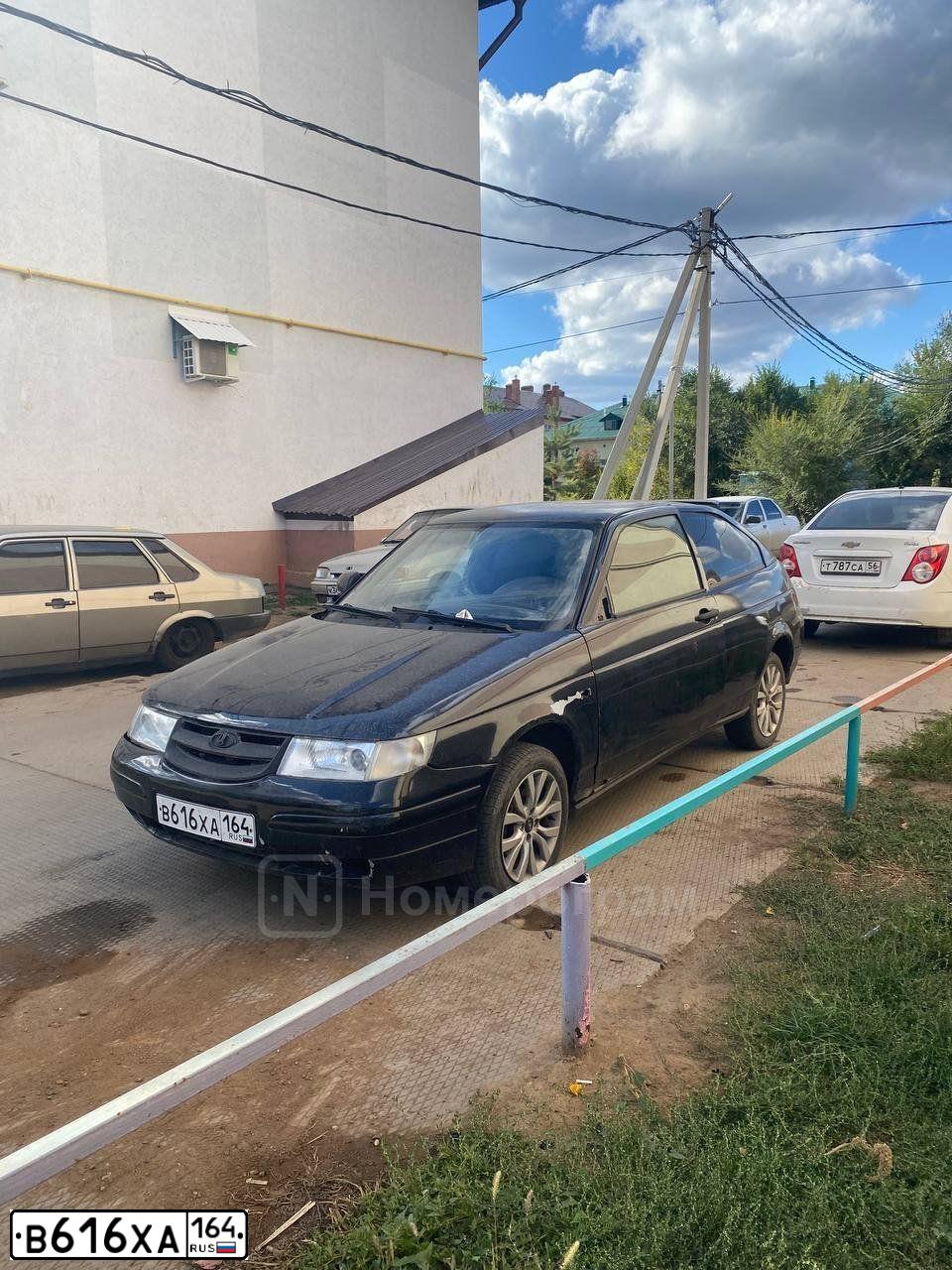 Фото автомобиля LADA 2112 LADA, 2007 — госномер В616ХА164. Цвет: ГРАФИТОВЫЙ МЕТАЛЛИК