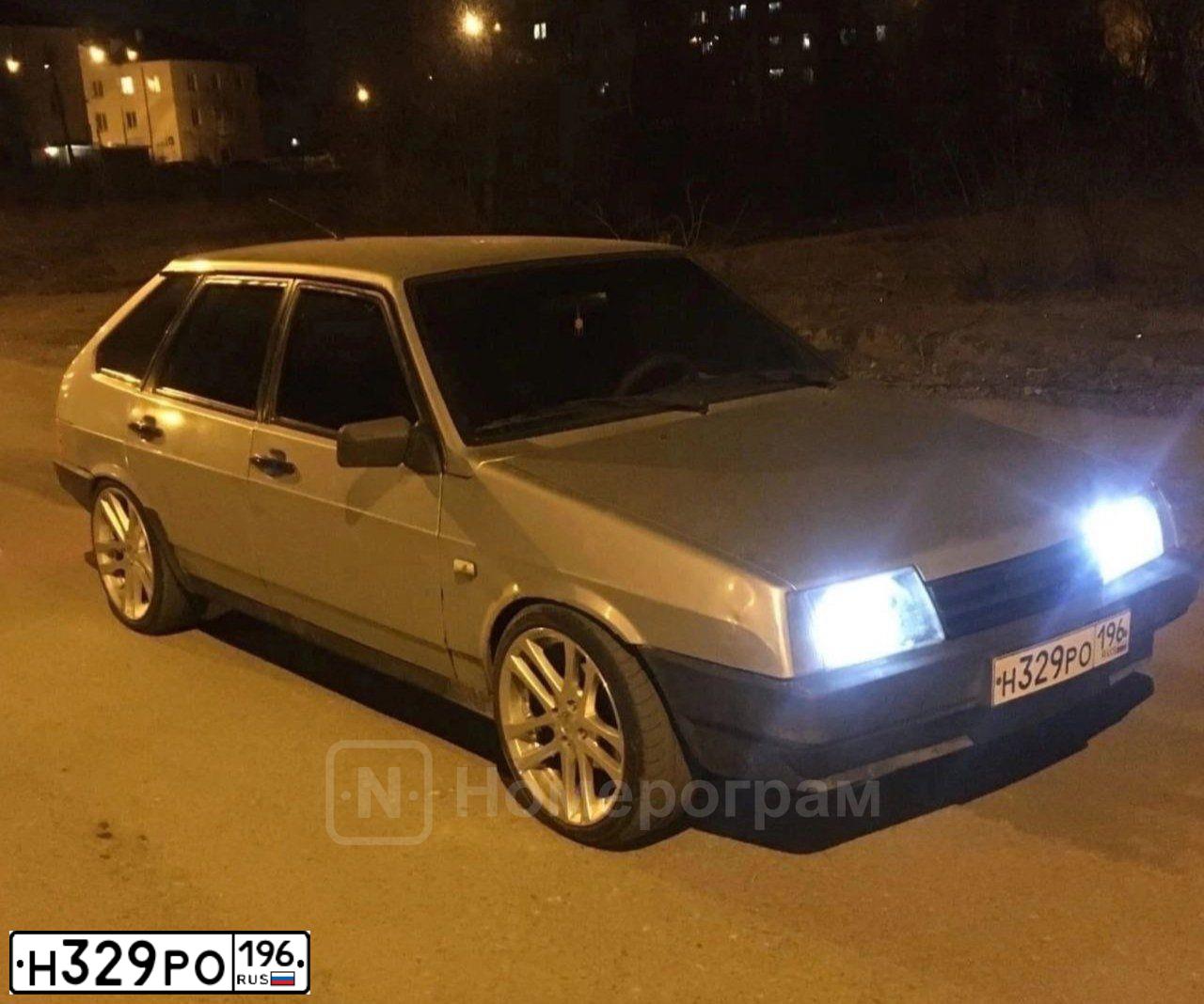 Фото автомобиля LADA 2109, 2003 — госномер С129ТР196. Цвет: СЕРЫЙ