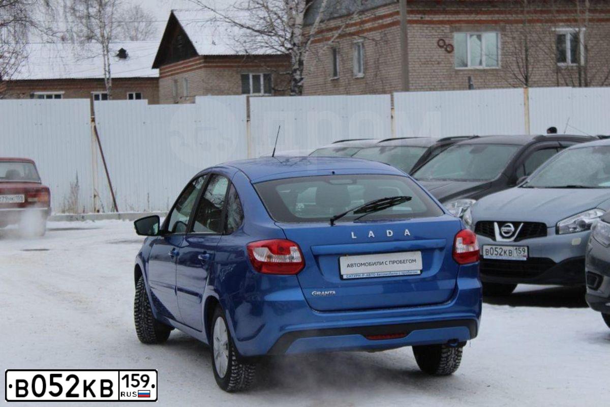 Фото автомобиля NISSAN QASHQAI, 2012 — госномер О764ВМ159. Цвет: СЕРЫЙ