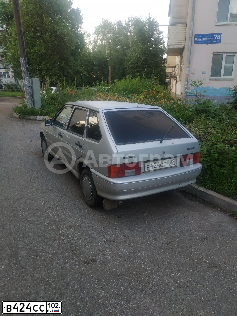 Фото автомобиля LADA 2114 SAMARA, 2012 — госномер В424СС102. Цвет: СВЕТЛО-СЕРЕБРИСТЫЙ МЕТАЛЛ