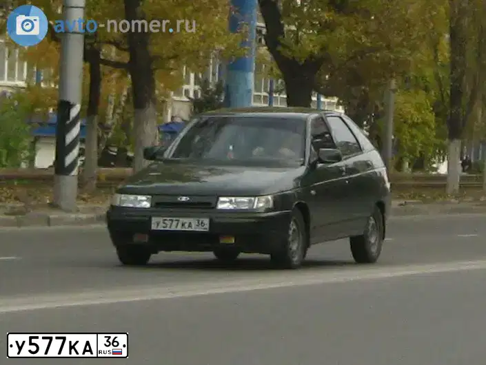 Фото автомобиля LADA 2112, 2004 — госномер Х339НС64. Цвет: ТЕМНО ЗЕЛЕНЫЙ