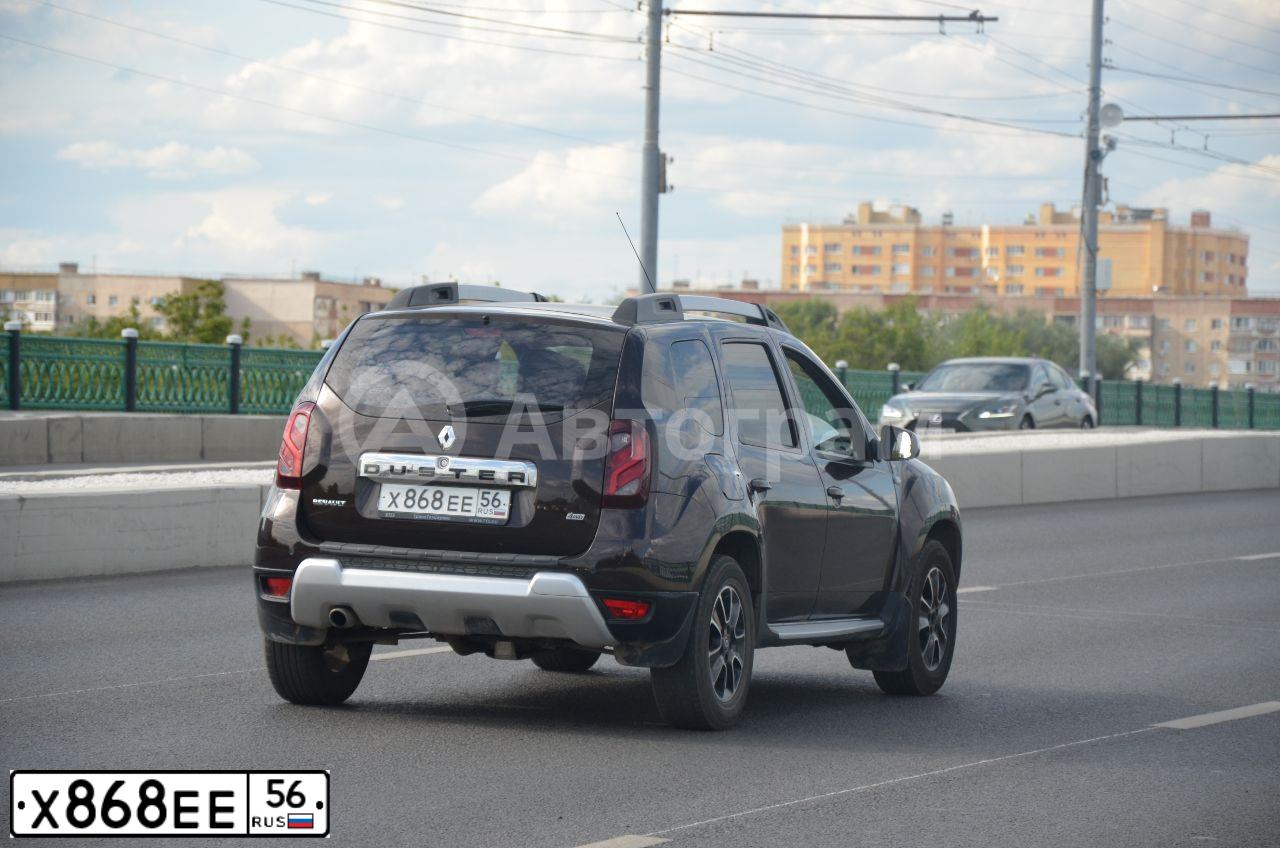 Фото автомобиля RENAULT DUSTER, 2016 — госномер Х868ЕЕ56. Цвет: ТЕМНО-КОРИЧНЕВЫЙ