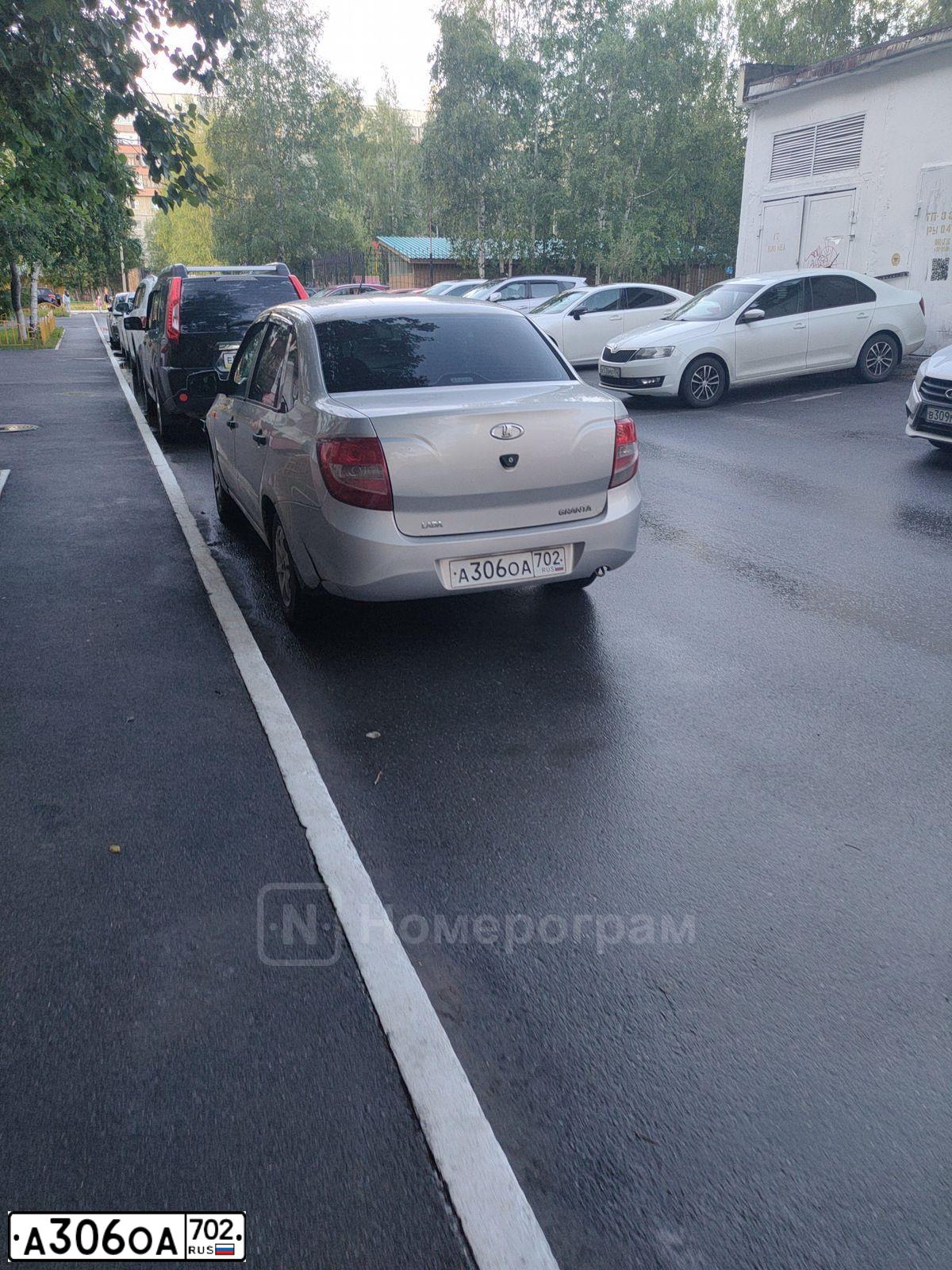 Фото автомобиля RENAULT DUSTER, 2019 — госномер А306АО702. Цвет: ТЕМНО-КОРИЧНЕВЫЙ
