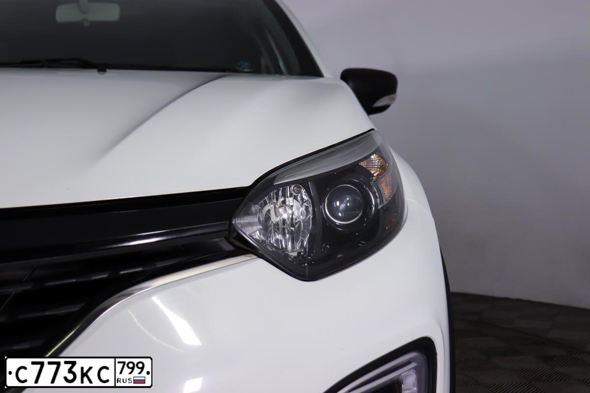 Фото автомобиля RENAULT KAPTUR, 2018 — госномер С773КС799. Цвет: Белый