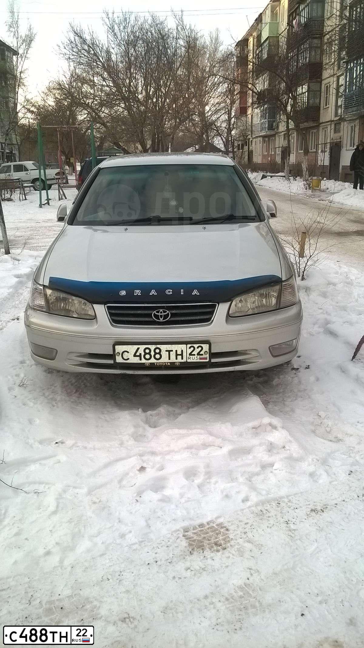 Фото автомобиля TOYOTA CAMRY, 2000 — госномер О774АЕ154
