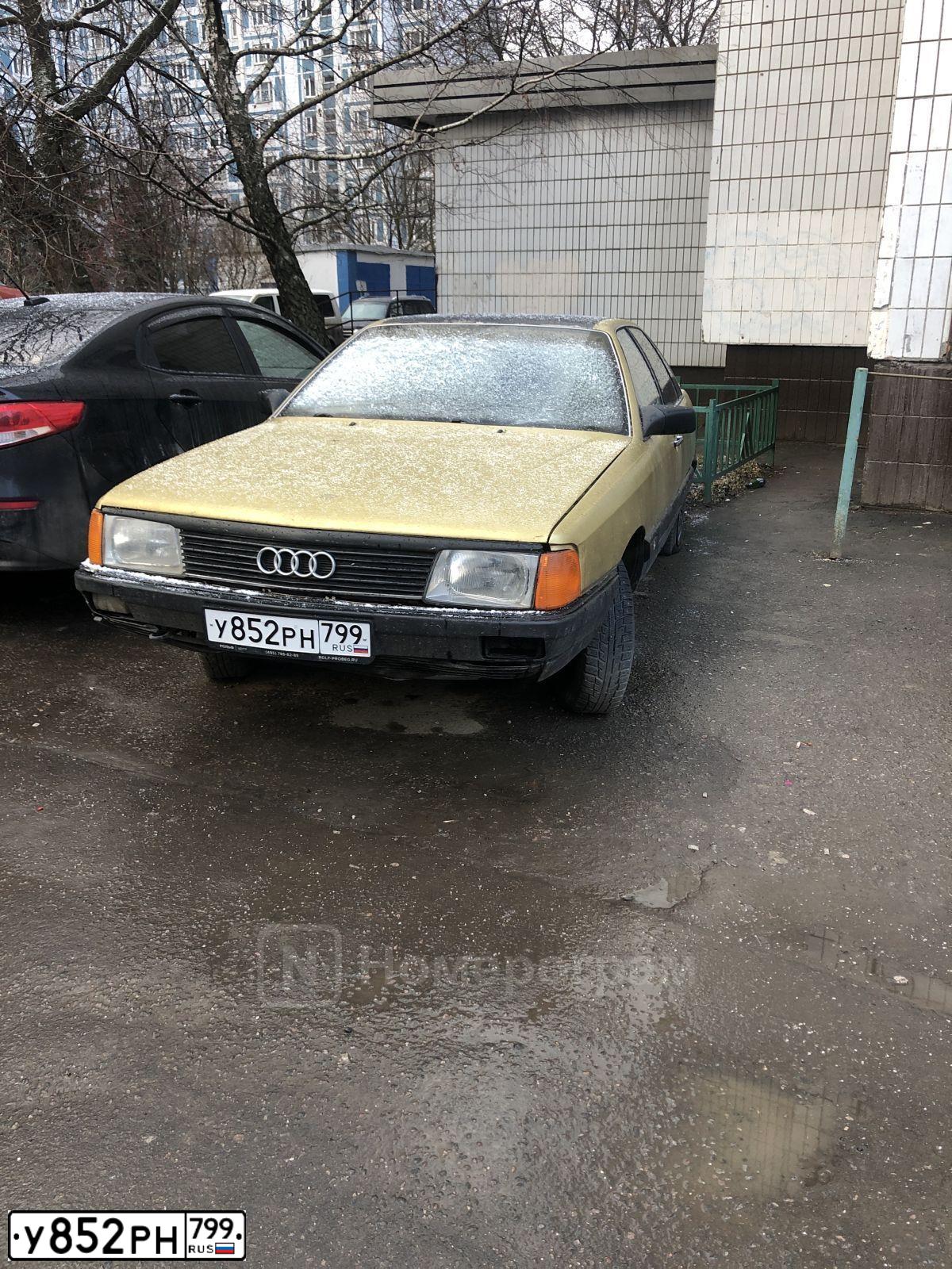 Фото автомобиля AUDI 100, 1986 — госномер У852РН799. Цвет: СВЕТЛО-КОРИЧНЕВЫЙ