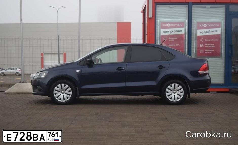 Фото автомобиля VOLKSWAGEN POLO, 2012 — госномер Е728ВА761. Цвет: Темно-синий