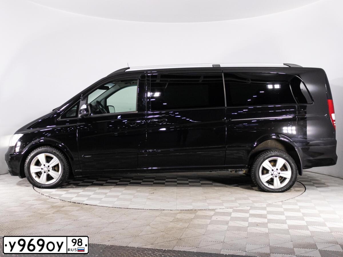 Фото автомобиля MERCEDES VIANO, 2010 — госномер У969ОУ98. Цвет: ЧЕРНЫЙ