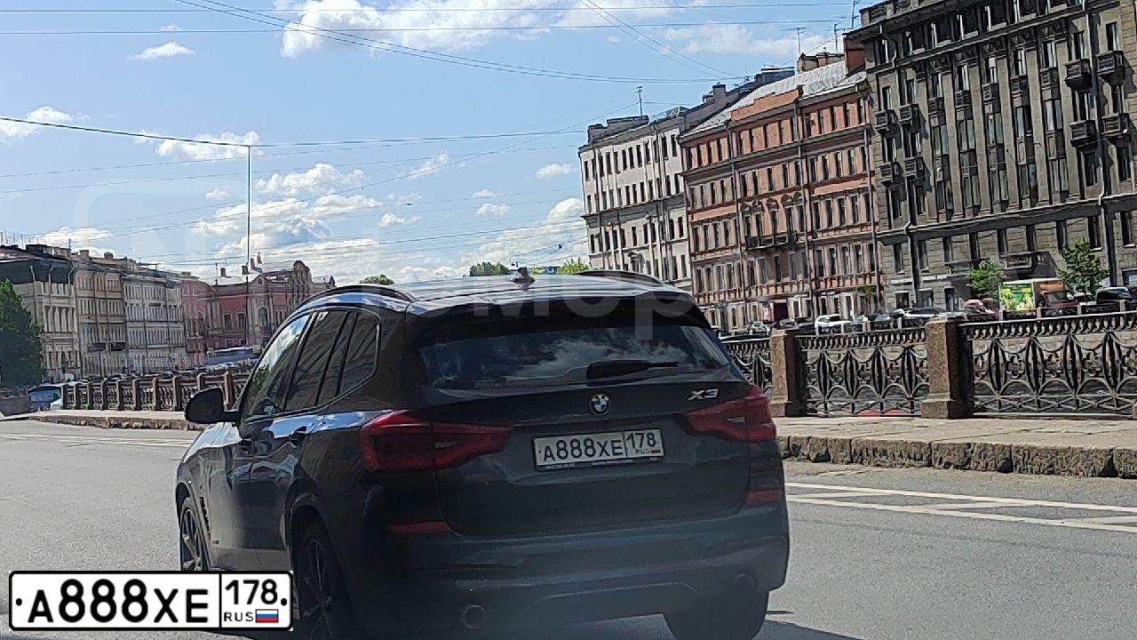 Фото автомобиля VOLKSWAGEN TIGUAN, 2011 — госномер С501СЕ178. Цвет: ВИШНЕВО-КРАСНЫЙ