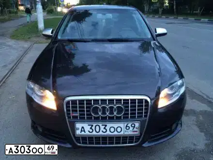Фото автомобиля АУДИ A4, 2007 — госномер М147АС67. Цвет: ТЕМНО-СЕРЫЙ