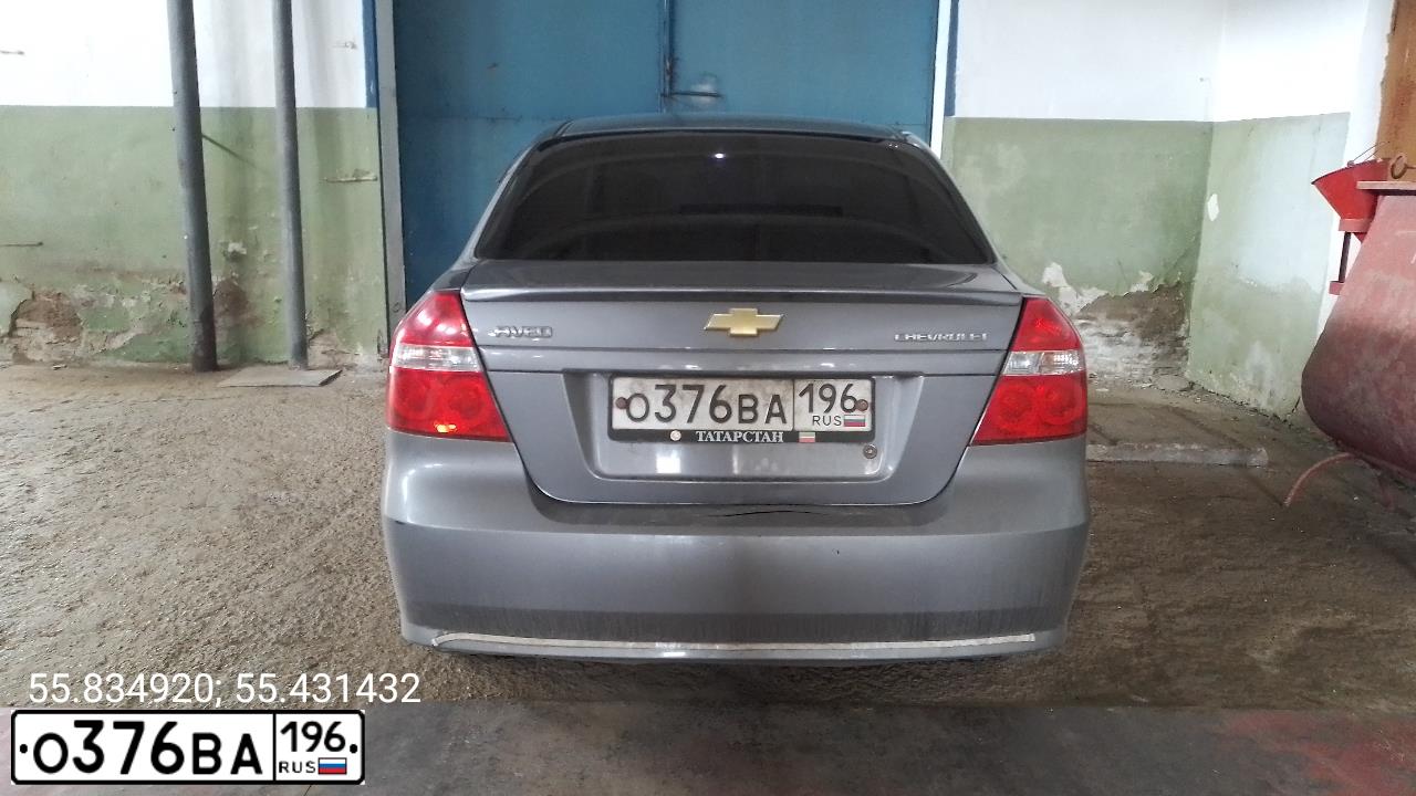 Фото автомобиля CHEVROLET AVEO, 2010 — госномер О376ВА196. Цвет: СЕРЫЙ