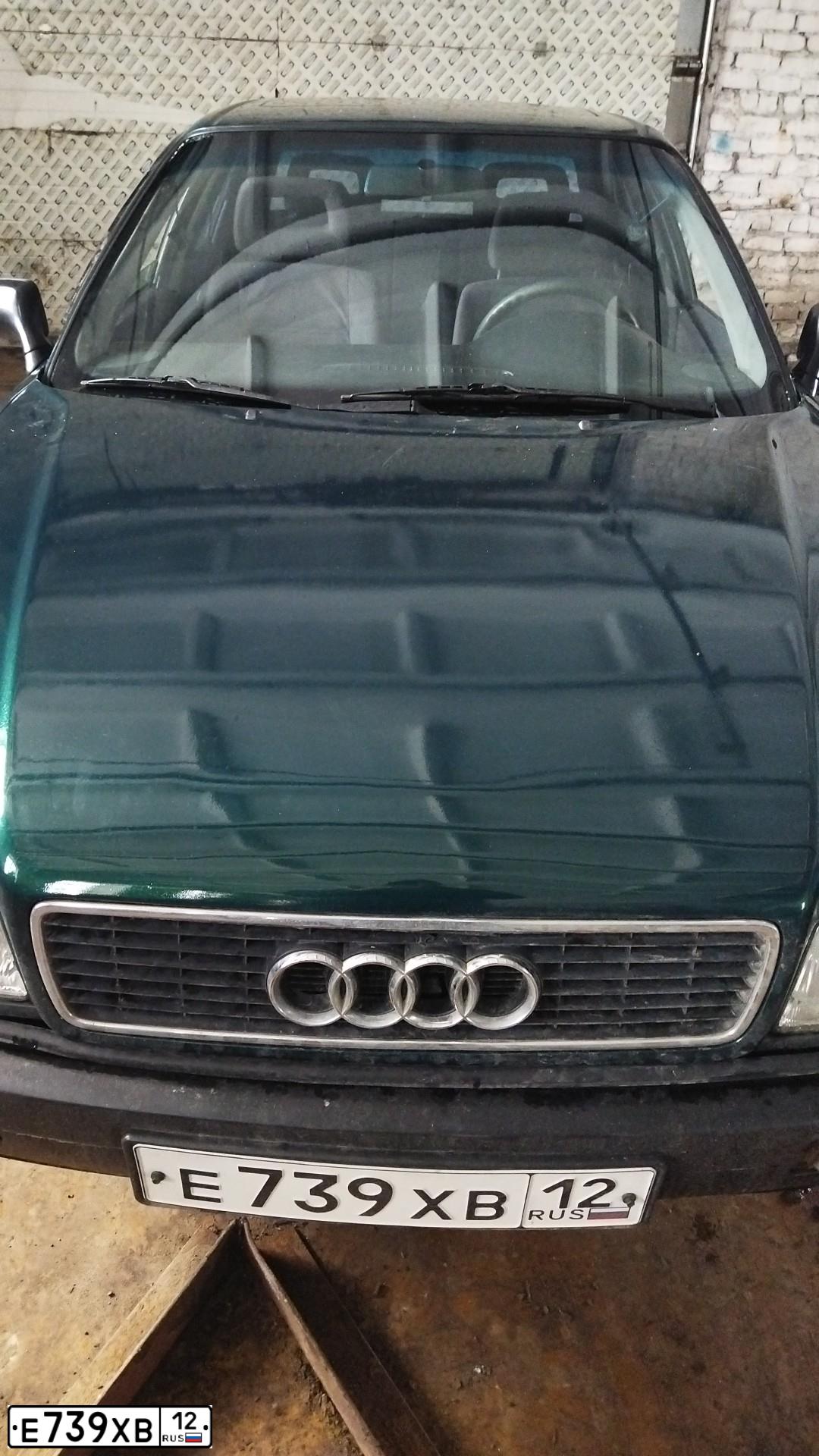 Фото автомобиля AUDI 80, 1993 — госномер Р200ВН12. Цвет: ЗЕЛЕНЫЙ