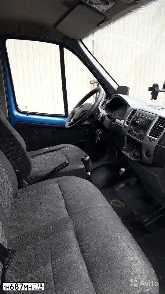 Фото автомобиля GAZ 3302 GAZEL, 2012 — госномер Е455АМ164. Цвет: синий