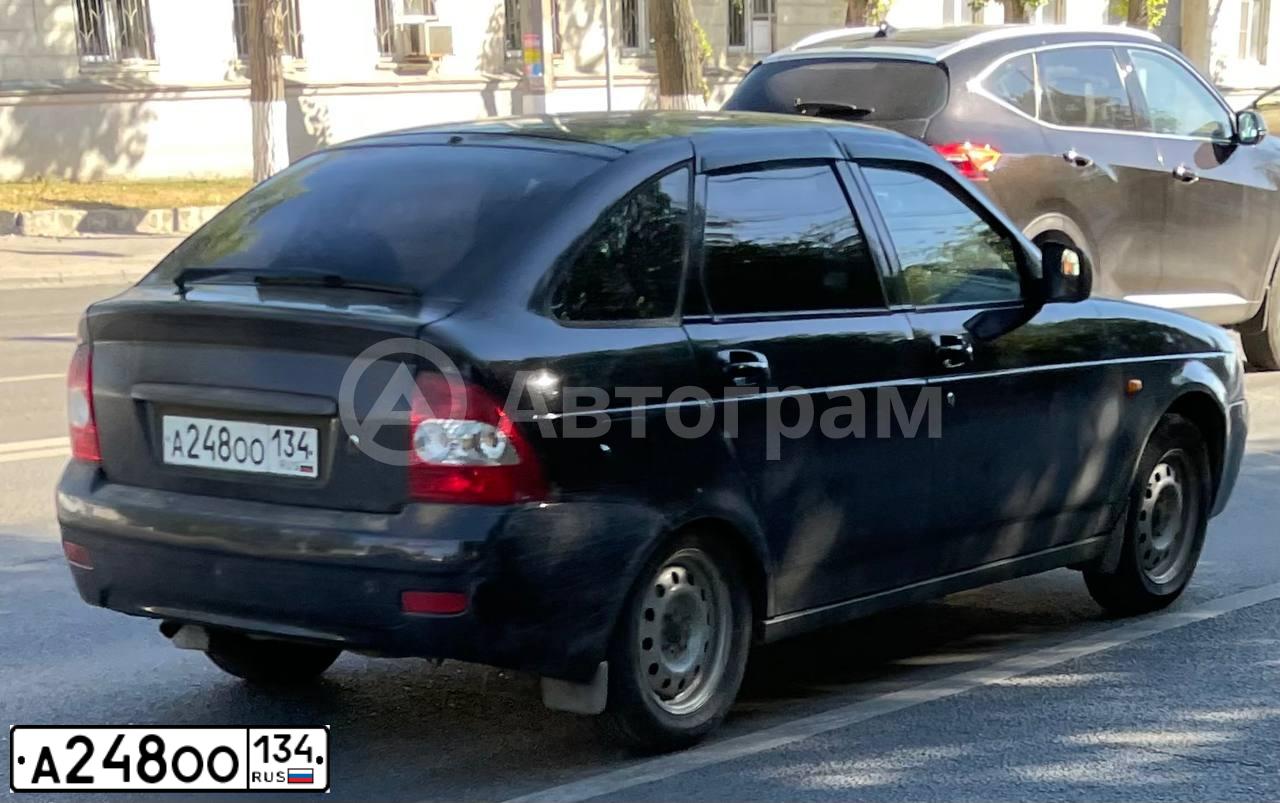 Фото автомобиля ЛАДА 217230 ЛАДА ПРИОРА, 2008 — госномер О156НО30. Цвет: Сине-Черный