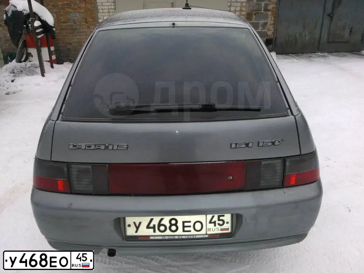 Фото автомобиля LADA 2112, 2005 — госномер У468ЕО45. Цвет: СР СЕРО-ЗЕЛЕНЫЙ МЕТ