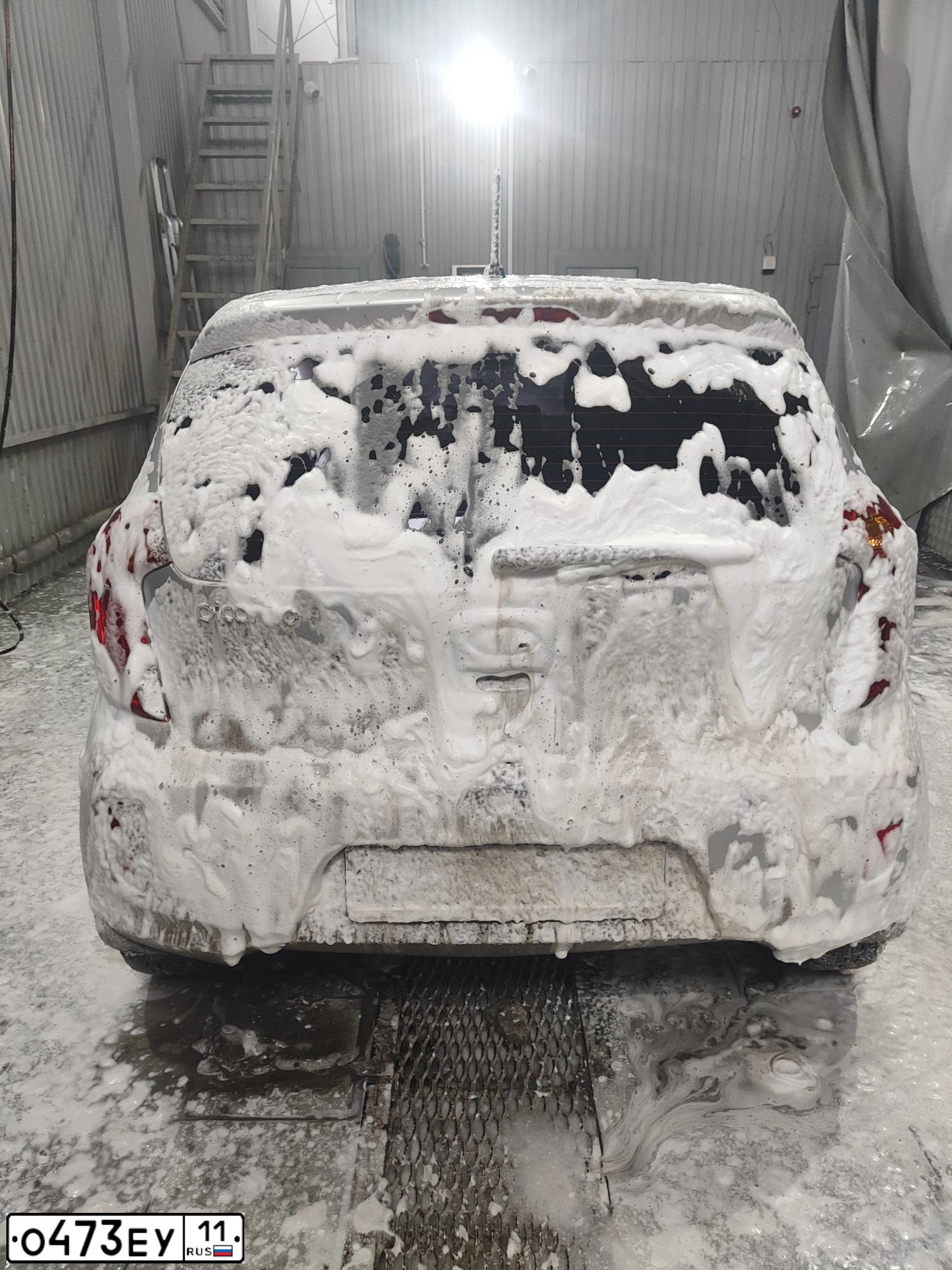 Фото автомобиля KIA PICANTO / MORNING, 2011 — госномер О473ЕУ11. Цвет: СЕРЕБРИСТЫЙ