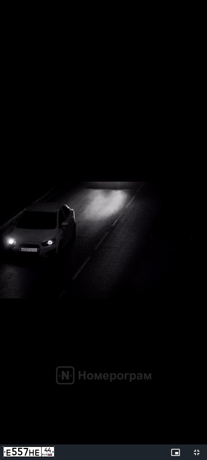 Фото автомобиля CHEVROLET T AVEO, 2012 — госномер Е557НЕ44. Цвет: Белый