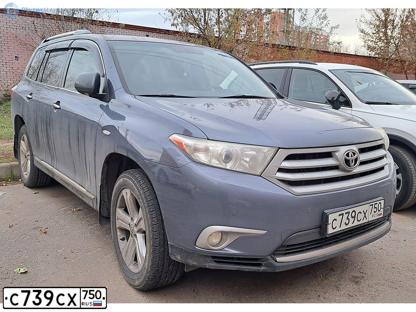 Фото автомобиля TOYOTA HIGHLANDER, 2011 — госномер А952РН797