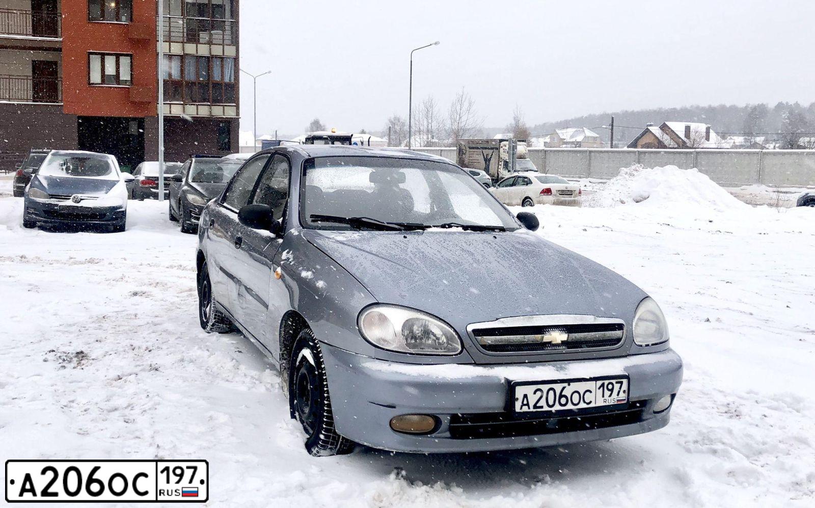 Фото автомобиля ШЕВРОЛЕ ЛАНОС, 2007 — госномер Н599АА82. Цвет: СЕРЫЙ