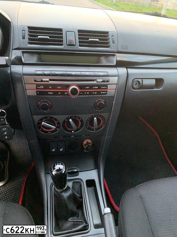 Фото автомобиля MAZDA 3, 2007 — госномер М289ОР150. Цвет: Красный
