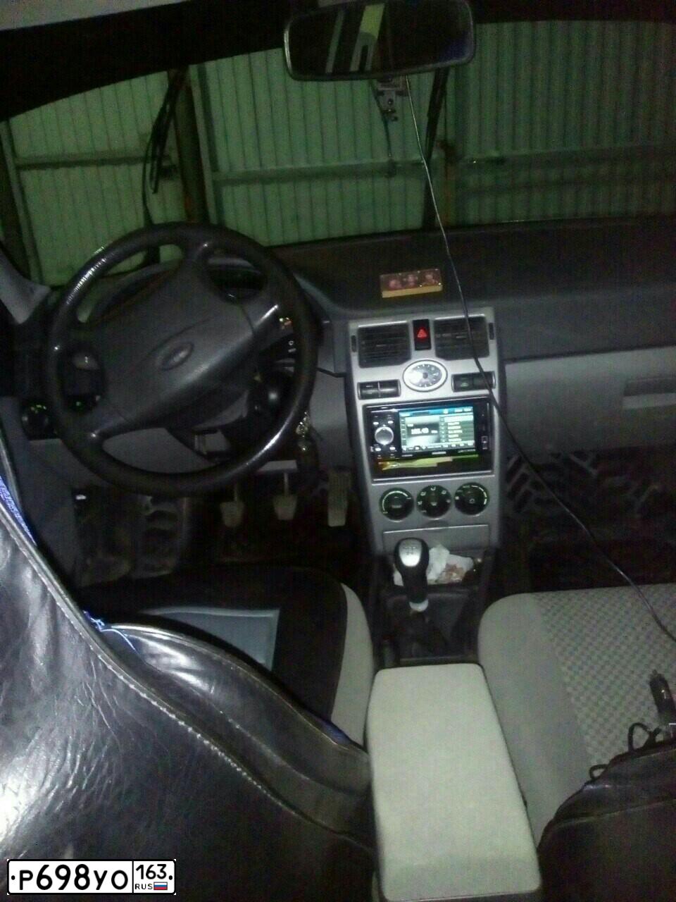 Фото автомобиля LADA 2171 PRIORA, 2012 — госномер К003ВТ164. Цвет: СВЕТЛО-СЕРЕБРИСТЫЙ  МЕТАЛЛИК
