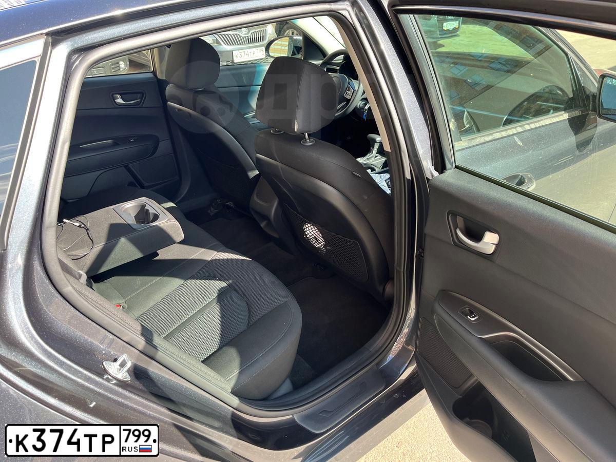 Фото автомобиля SKODA RAPID, 2019 — госномер Е119СХ797. Цвет: ЧЕРНЫЙ