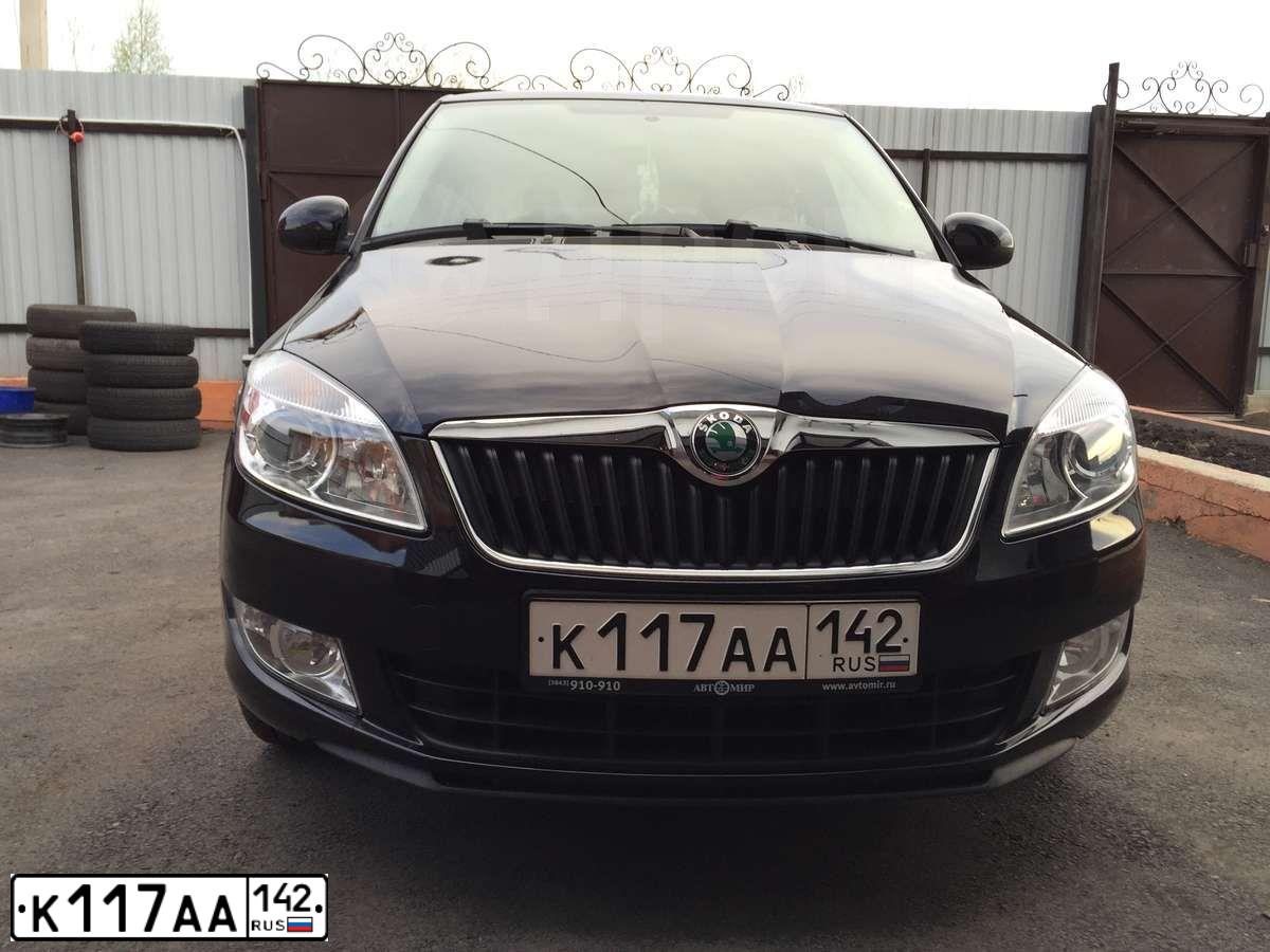 Фото автомобиля SKODA FABIA, 2011 — госномер К117АА142. Цвет: ЧЕРНЫЙ