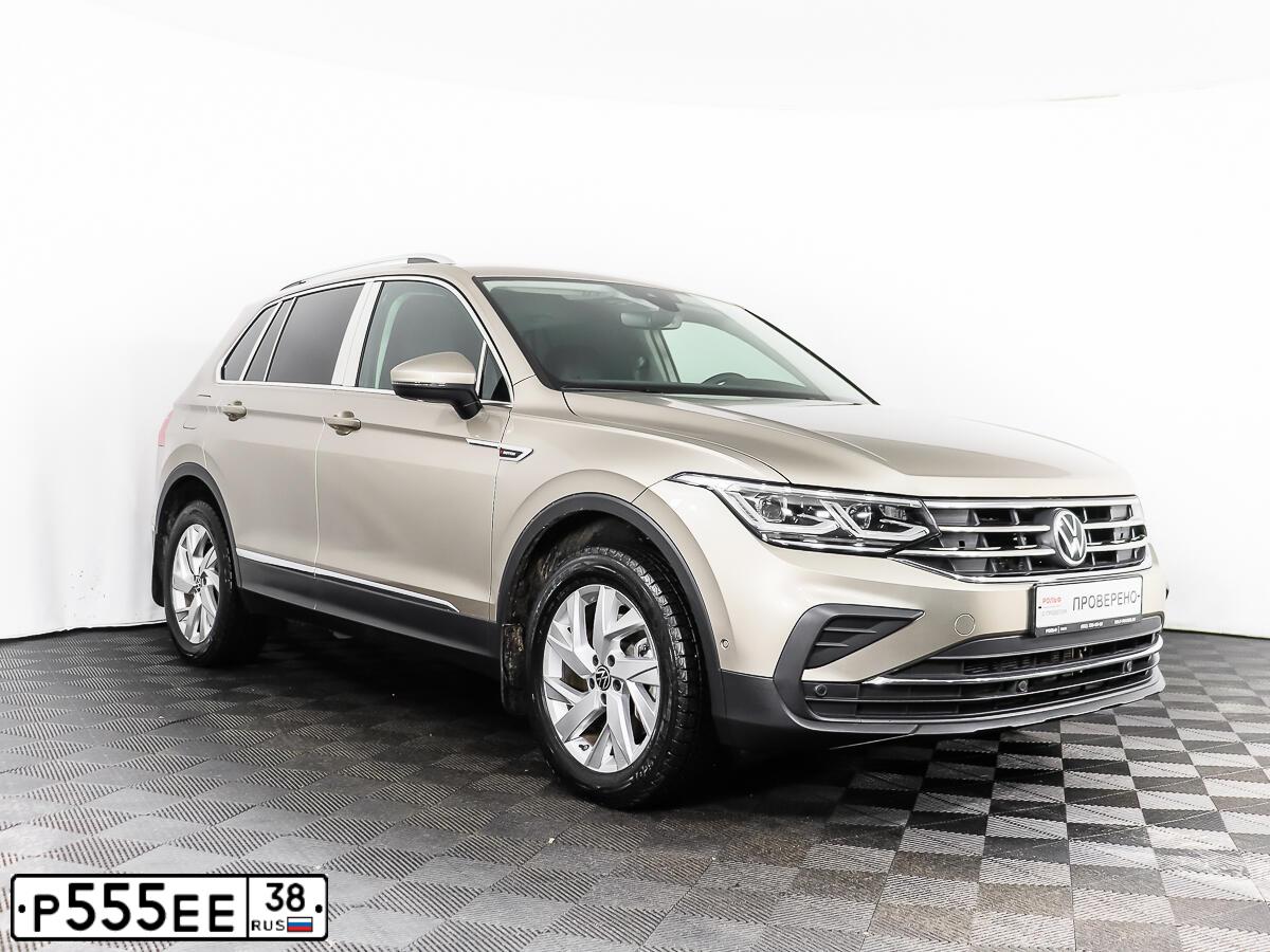 Фото автомобиля TOYOTA RAV4, 2014 — госномер С555АХ138. Цвет: БЕЛЫЙ