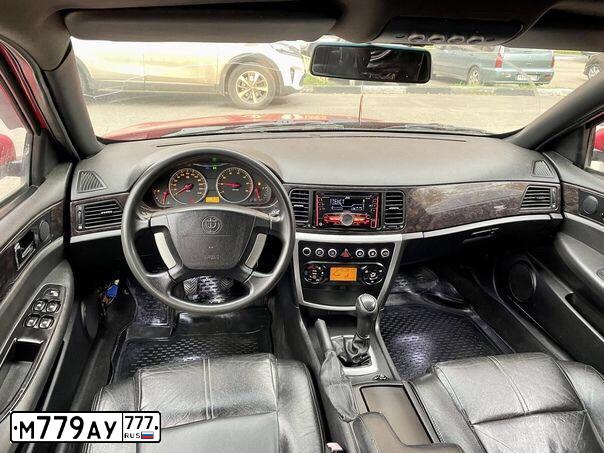 Фото автомобиля БРИЛЛИАНС SY7182HSB, 2009 — госномер Р887АР32. Цвет: КРАСНЫЙ