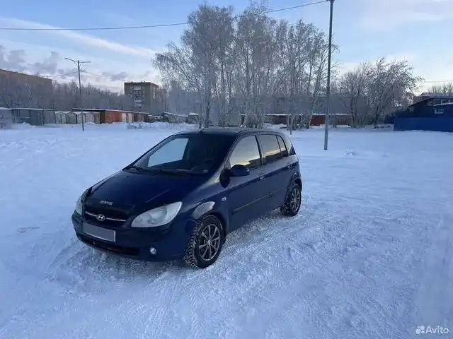 Фото автомобиля HYUNDAI GETZ, 2008 — госномер А770МА45. Цвет: синий