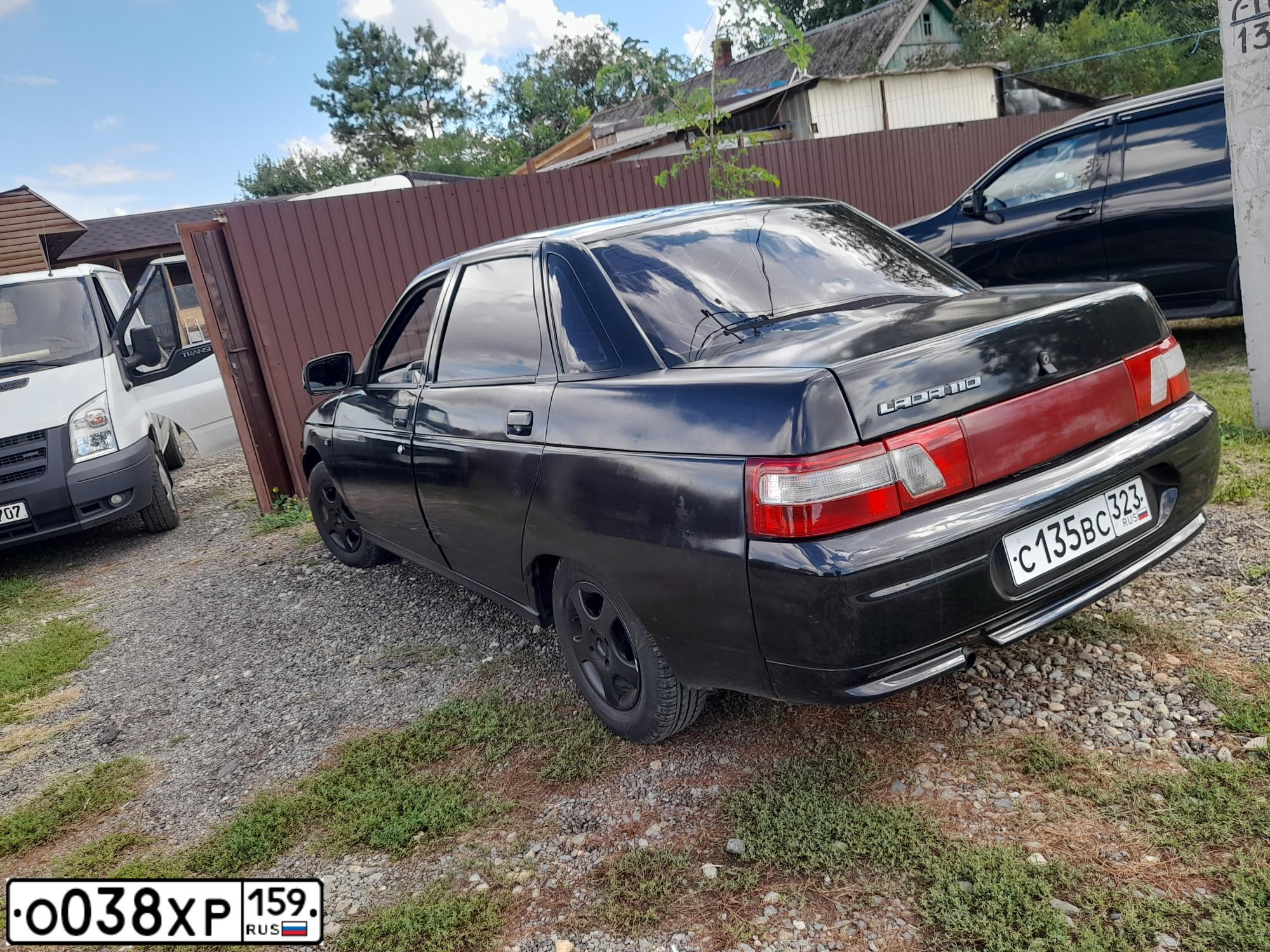 Фото автомобиля LADA 2110 LADA, 2001 — госномер О038ХР159. Цвет: ЧЕРНЫЙ