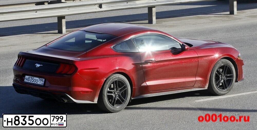 Фото автомобиля FORD MUSTANG, 2019 — госномер К833УУ702. Цвет: Красный