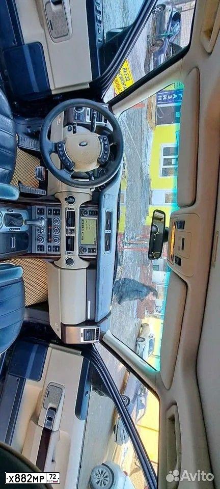Фото автомобиля LANDROVER RANGE ROVER, 2008 — госномер Е131МС95. Цвет: СИНИЙ ТЕМНЫЙ