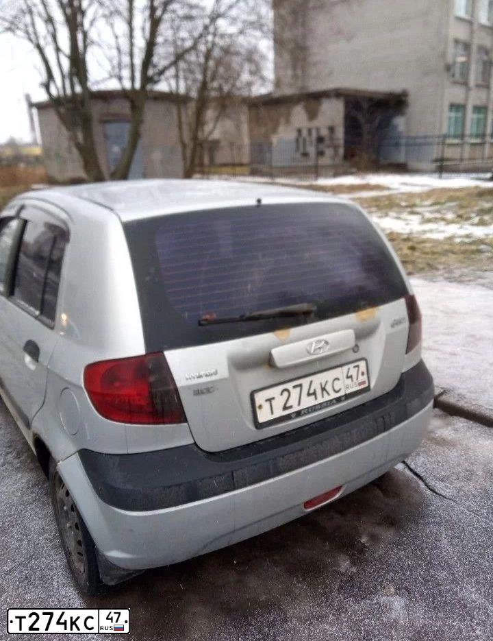 Фото автомобиля HYUNDAI GETZ, 2006 — госномер Т274КС47. Цвет: СЕРЫЙ МЕТАЛЛИК