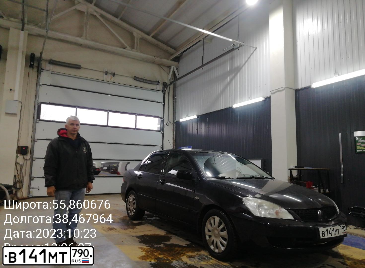 Фото автомобиля MITSUBISHI LANCER, 2007 — госномер К548НК761. Цвет: ЧЕРНЫЙ