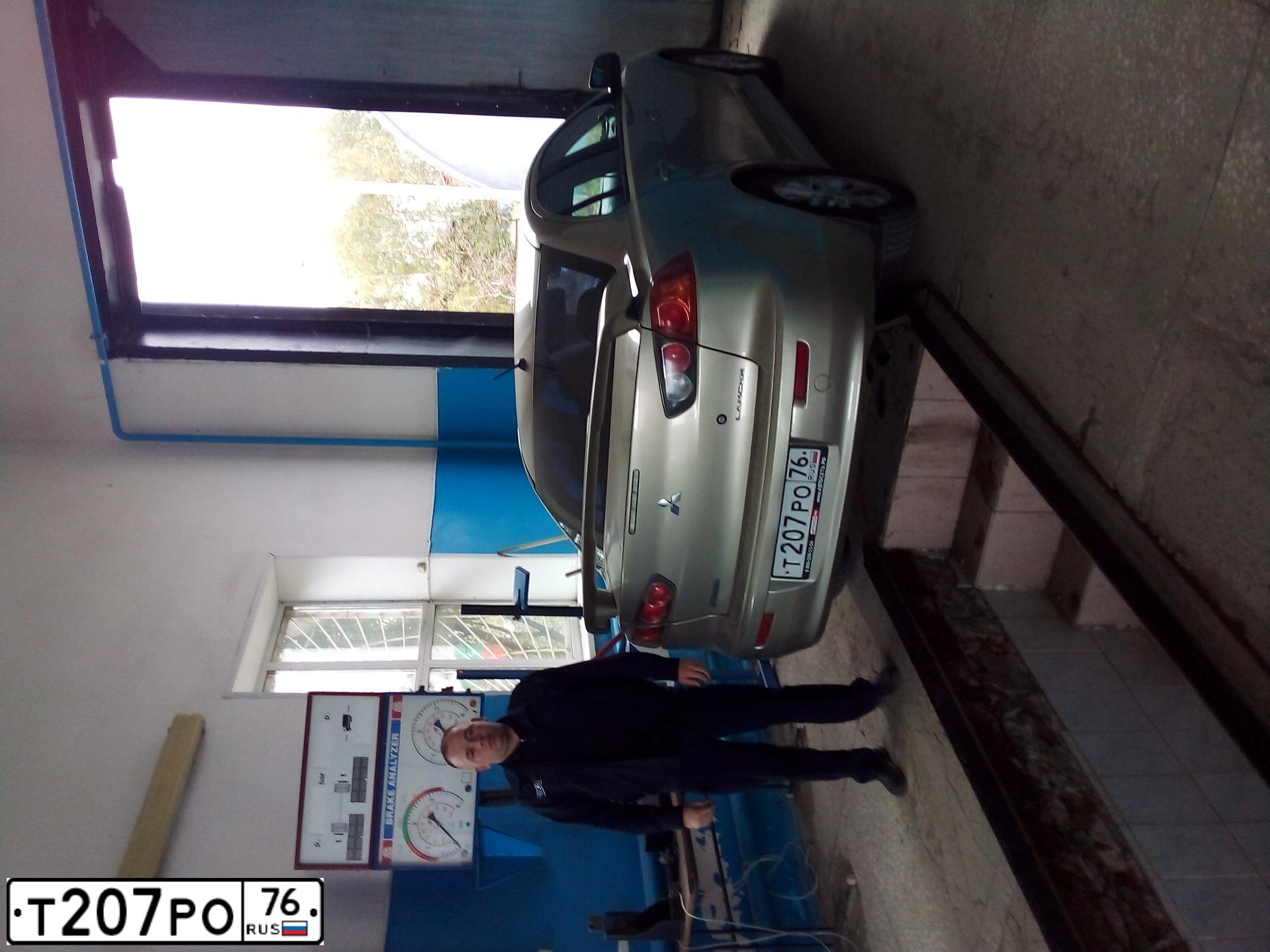 Фото автомобиля MITSUBISHI LANCER, 2011 — госномер С822ЕЕ716. Цвет: БЕЖЕВЫЙ