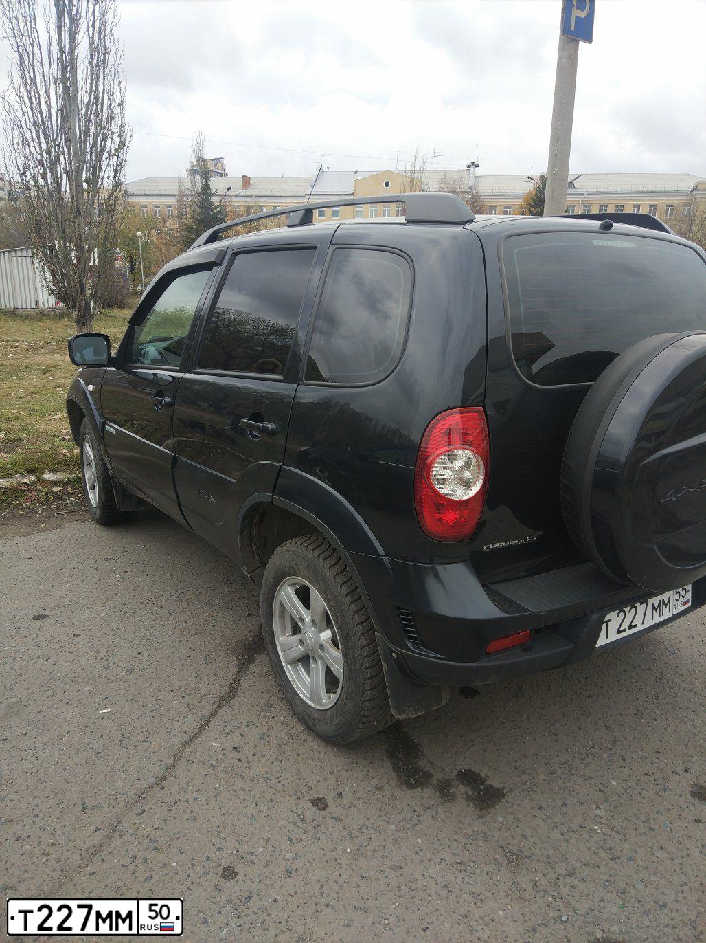 Фото автомобиля LADA 2111 LADA, 1999 — госномер С813МТ161. Цвет: ЗЕЛЕНЫЙ