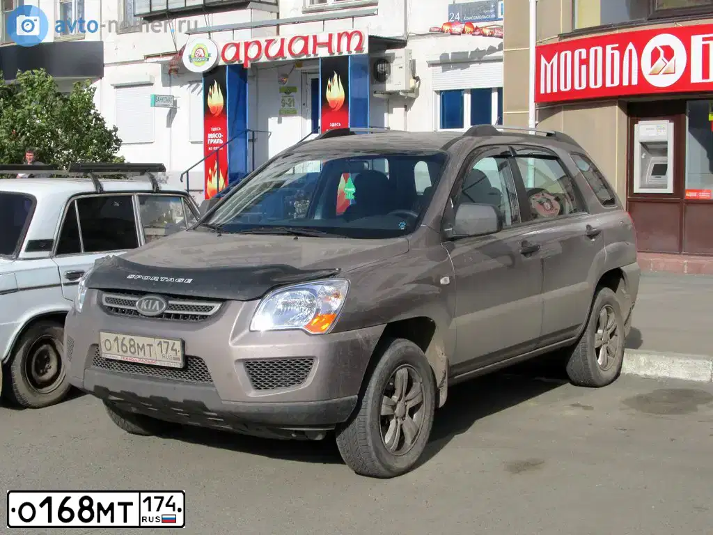 Фото автомобиля KIA СПОРТЕЙДЖ JES KM KMS, 2010 — госномер Е040НМ45. Цвет: БЕЖЕВЫЙ