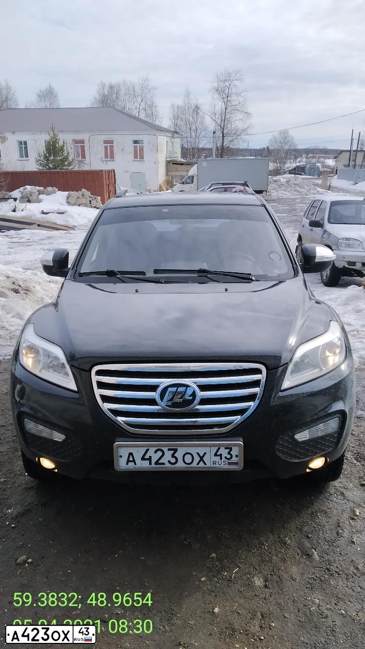 Фото автомобиля LIFAN X 60, 2014 — госномер А423ОХ43. Цвет: ЧЕРНЫЙ
