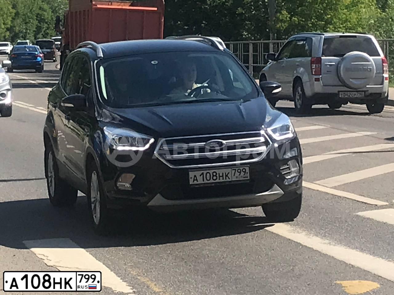 Фото автомобиля FORD KUGA, 2018 — госномер Т656ОА790. Цвет: ЧЕРНЫЙ
