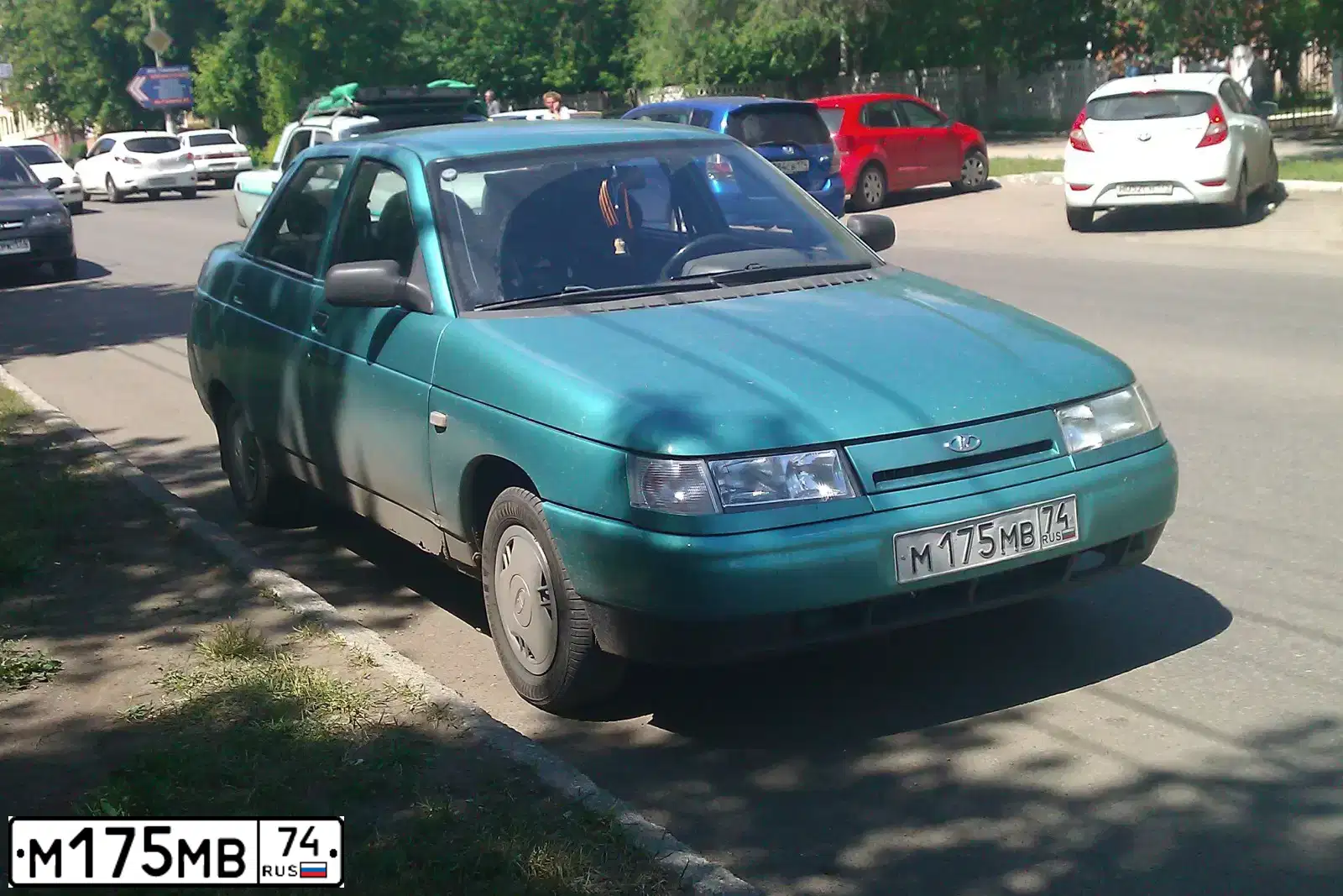 Фото автомобиля LADA 2110, 2000 — госномер К192ТН174. Цвет: ЗЕЛЕНЫЙ