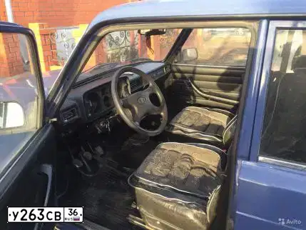 Фото автомобиля LADA 2105 LADA, 2006 — госномер Н132АХ136. Цвет: синий