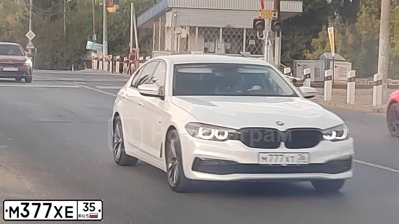 Фото автомобиля MERCEDES GLK-KLASSE, 2009 — госномер В477ММ41. Цвет: Белый
