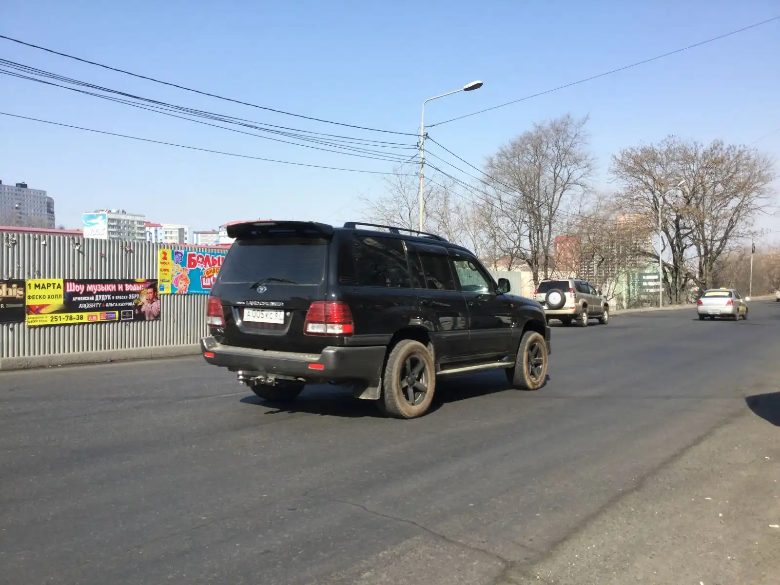 Фото автомобиля HYUNDAI EQUUS, 2013 — госномер О926РН29. Цвет: ЧЕРНЫЙ