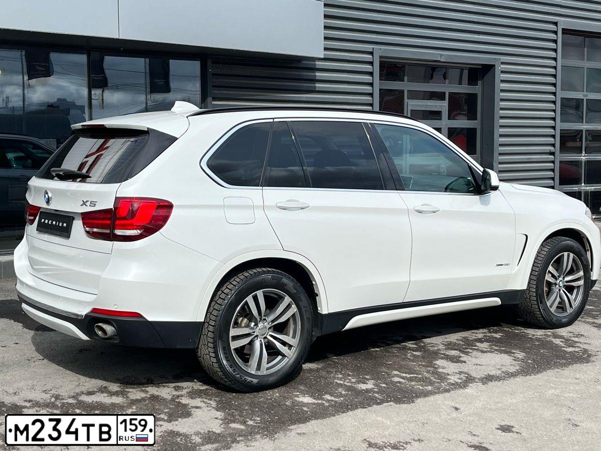 Фото автомобиля BMW X5, 2013 — госномер В999ОР159. Цвет: ЧЕРНЫЙ