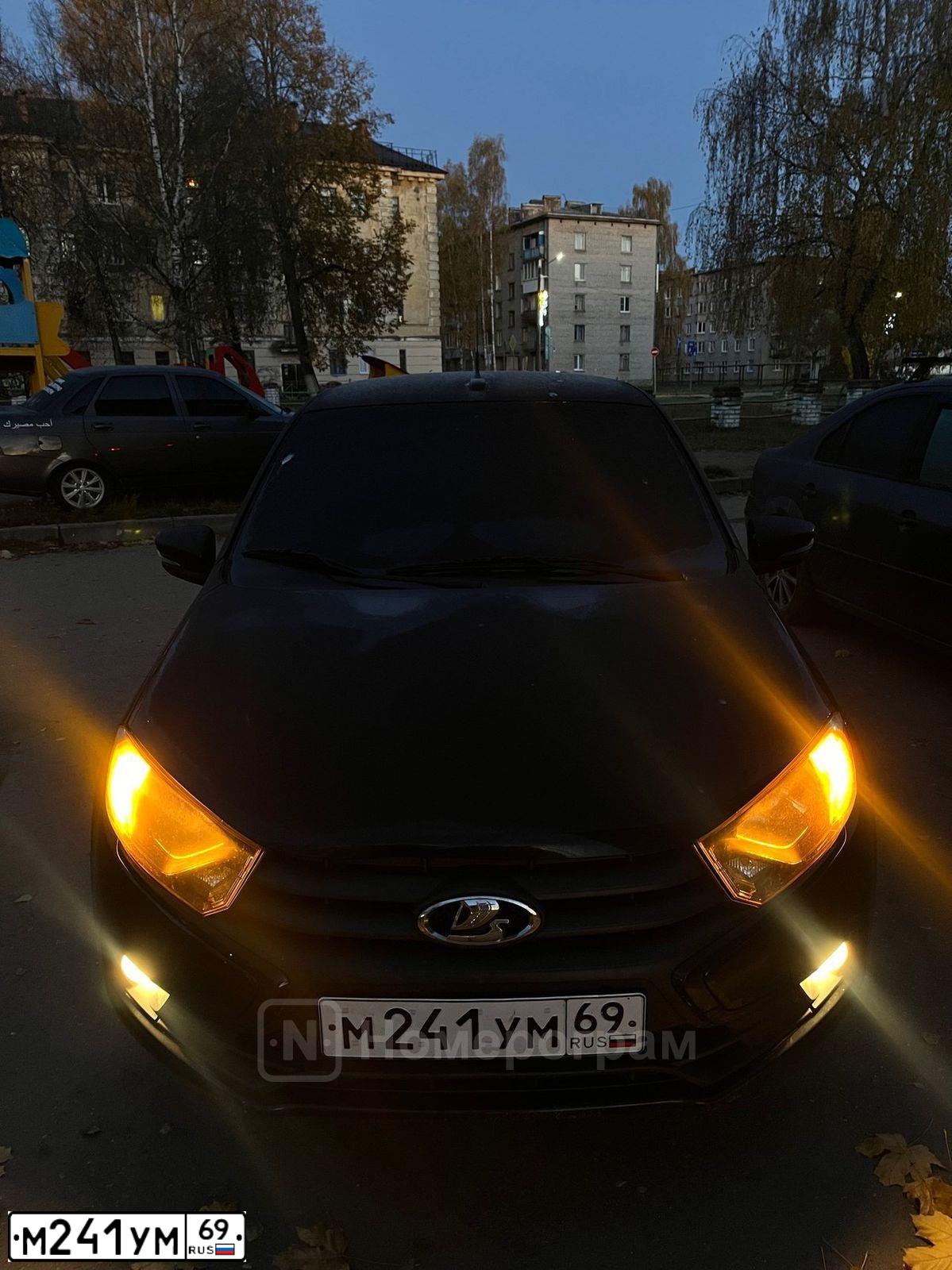 Фото автомобиля LADA 2194, 2023 — госномер Х250РЕ05