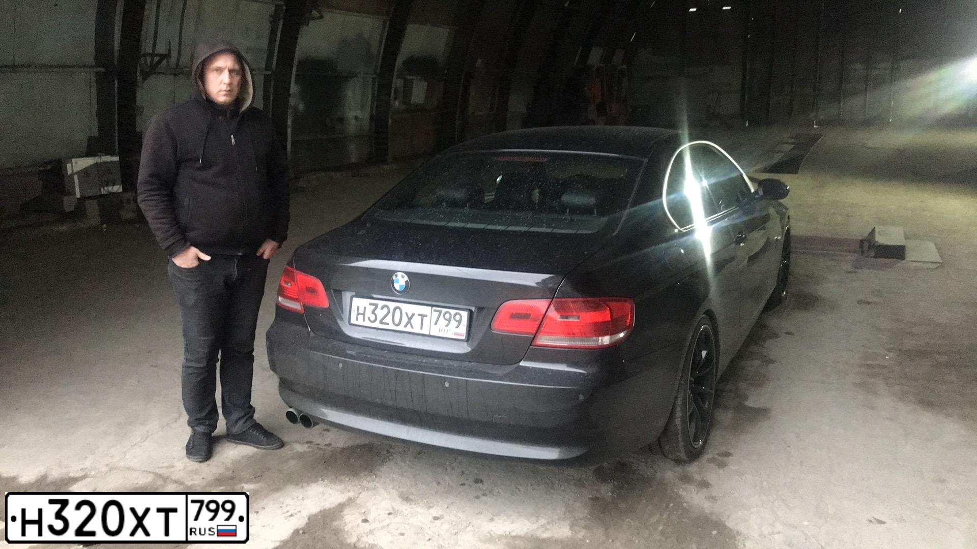 Фото автомобиля BMW SERIE 3, 2008 — госномер А065НУ198. Цвет: ЧЕРНЫЙ