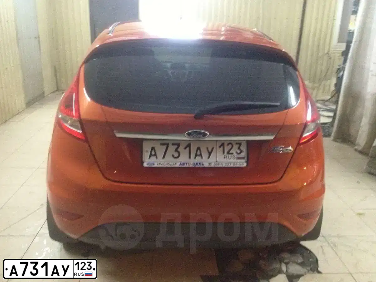 Фото автомобиля FORD FIESTA / ASPIRE, 2011 — госномер М369МУ07. Цвет: ОРАНЖЕВО-КРАСНЫЙ
