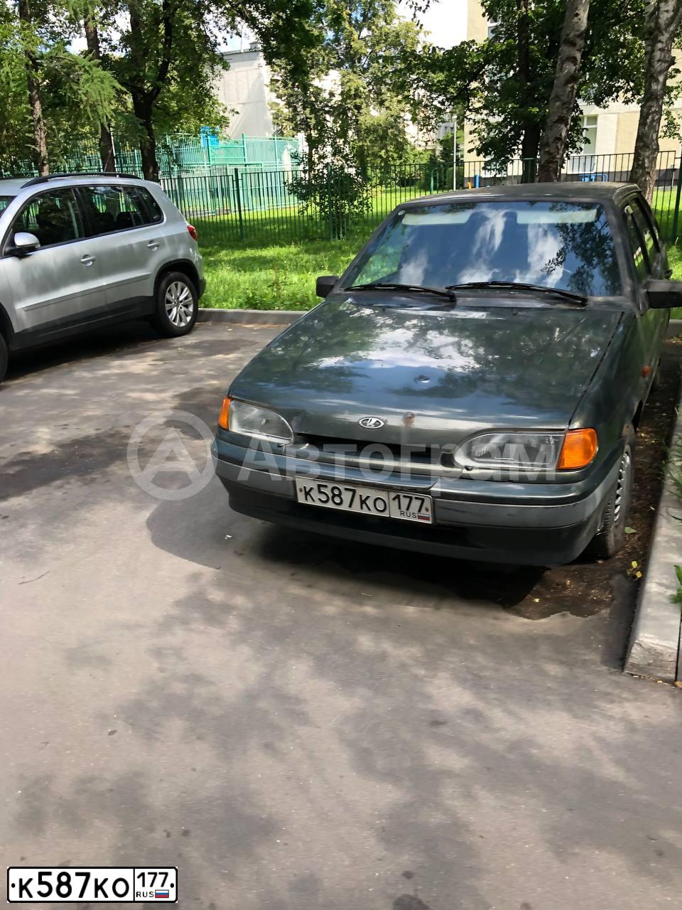 Фото автомобиля LADA 2114, 2006 — госномер Е251АС250